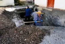 Cina: nel Gansu interventi di ripristino dopo le forti piogge (2)
