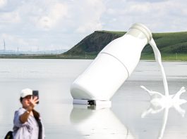 Cina: il “Lago di latte” affascina i turisti nella Mongolia Interna (2)