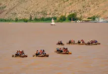 Cina: deserto, fiume Giallo, montagne e oasi attirano turisti a Shapotou (1)
