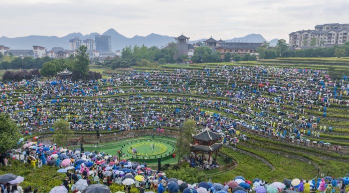 Cina: concerto tra i campi terrazzati del Guizhou (3)