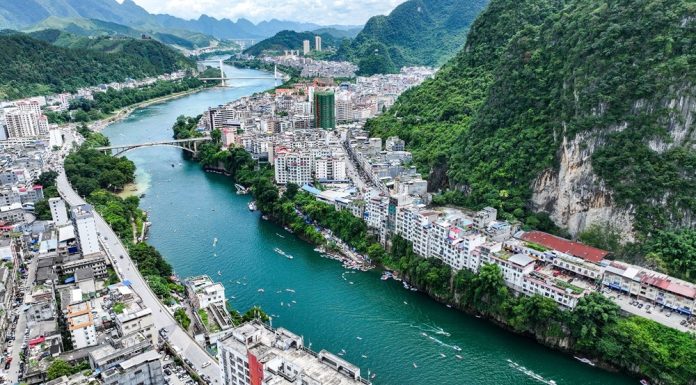 Cina: sport acquatici tra i paesaggi del Guangxi Zhuang (3)