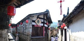 Cina: antico villaggio di Peitian, nuova vitalità grazie a cultura e turismo (2)