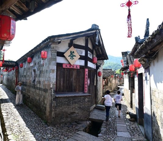 Cina: antico villaggio di Peitian, nuova vitalità grazie a cultura e turismo (2)