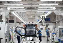 Cina: ARIDGE produce il millesimo sistema di propulsione per auto volanti (3)