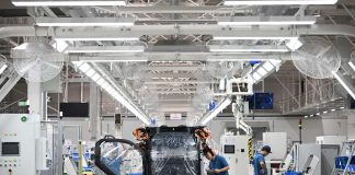 Cina: ARIDGE produce il millesimo sistema di propulsione per auto volanti (3)