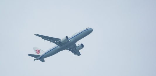 Cina: apre prima rotta commerciale internazionale per C919 costruito nel Paese