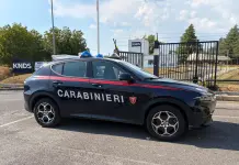 Un incendio causa una esplosione in una fabbrica di munizioni alle porte di Roma, non risultano feriti
