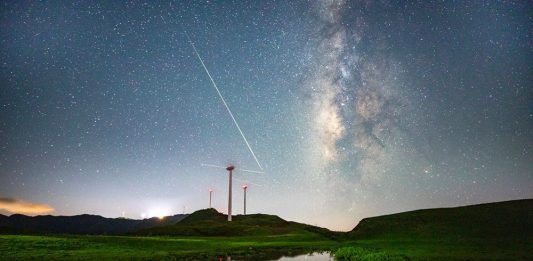 Cina: sciame meteorico delle Perseidi nei cieli del Paese (1)