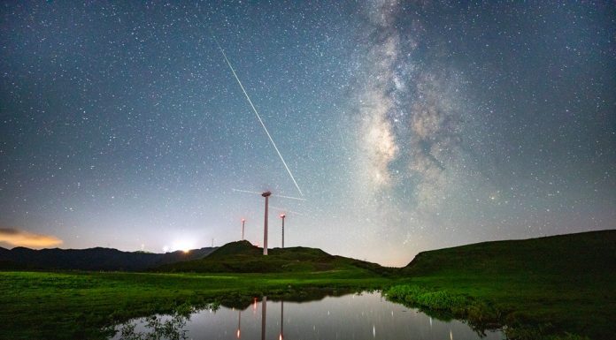 Cina: sciame meteorico delle Perseidi nei cieli del Paese (1)