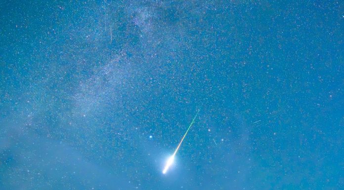 Cina: sciame meteorico delle Perseidi nei cieli del Paese (2)