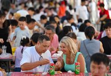 Cina: Hainan accelera su turismo e consumi di livello internazionale (3)