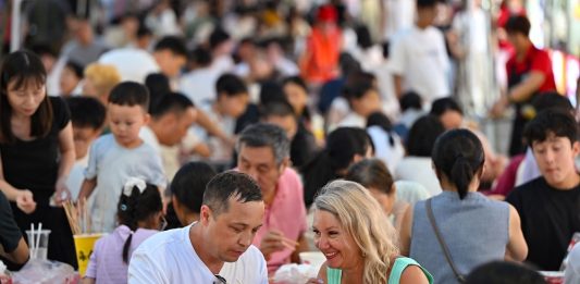 Cina: Hainan accelera su turismo e consumi di livello internazionale (3)