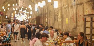 Cina: aumenta la popolarità di Chongqing tra i turisti stranieri (3)
