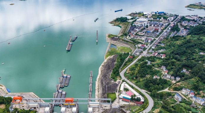 Cina: hub Tre Gole, traffico merci raggiunge 100 mln tonnellate (3)