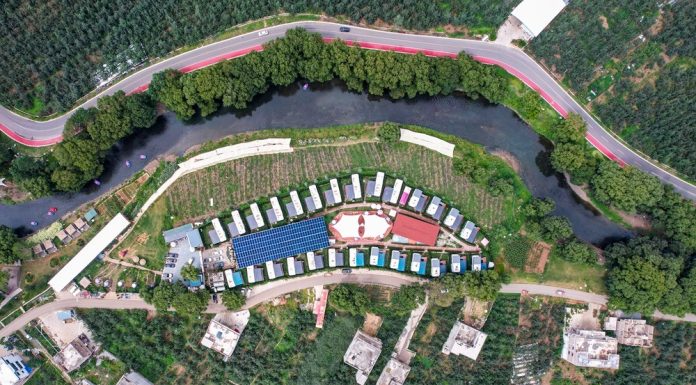 Cina: città di Zhaotong si afferma come meta di villeggiatura estiva (1)