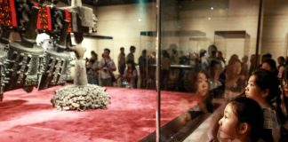 Cina: Hubei, forte aumento delle visite didattiche nei musei (2)