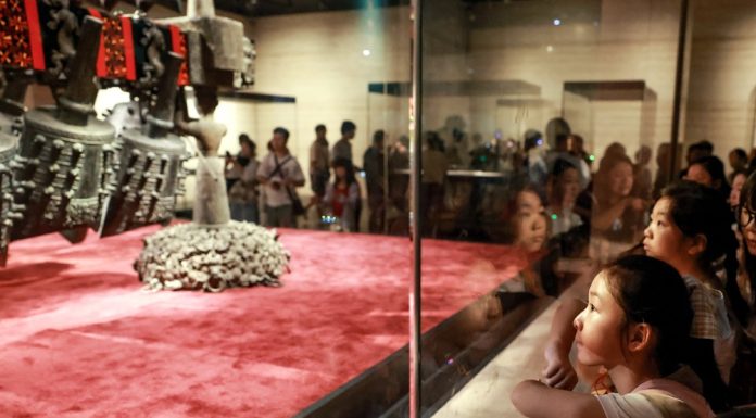 Cina: Hubei, forte aumento delle visite didattiche nei musei (2)