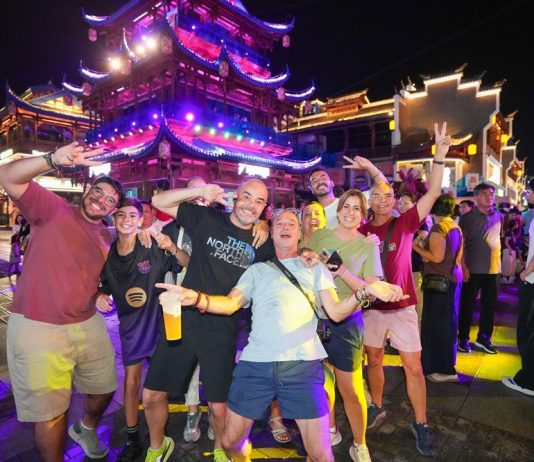 Cina: Zhangjiajie, patrimonio culturale favorisce boom del turismo estivo (3)