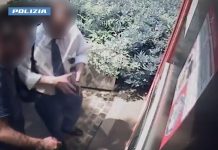 Milano, minaccia e costringe la vittima a prelevare 500 euro: arrestato un 48enne
