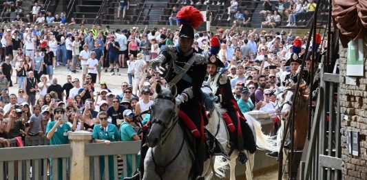 Palio di Siena: le foto della storica corsa equestre (2)