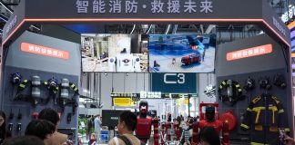 Cina: robot industriali e per emergenze in mostra alla WRC 2026 di Pechino (1)