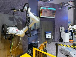 Cina: robot industriali e per emergenze in mostra alla WRC 2026 di Pechino (2)