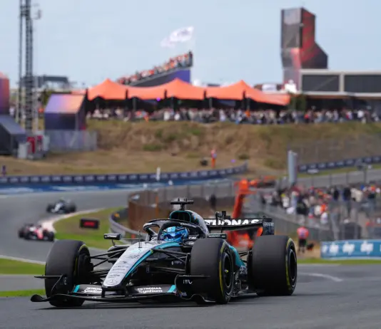 F1, Russell vince la sprint del GP d’Olanda davanti a Leclerc e Norris