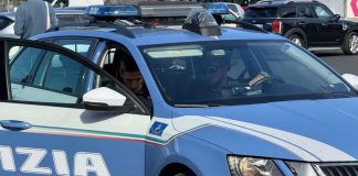 Trasportava in auto 2 chili di hashish, arrestata dalla Polizia Stradale di Roma Nord