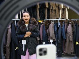 Cina: a Horgos il live streaming spinge l’e-commerce transfrontaliero (1)