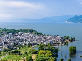 Cina: oltre 17 milioni di visitatori sul corridoio ecologico del lago Erhai (2)