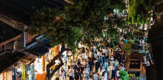 Cina: nei primi sette mesi oltre 22mln di turisti nell’antica città di Dali (3)