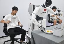 Cina: robot addestrati in scenari reali nel centro dati di JD.com (2)