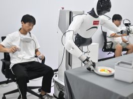 Cina: robot addestrati in scenari reali nel centro dati di JD.com (2)