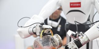 Cina: robot addestrati in scenari reali nel centro dati di JD.com (3)