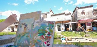 Cina: turisti dipingono i paesaggi rurali del villaggio di Likeng (1)