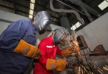 Cina: fiere del lavoro e corsi di formazione per favorire l’occupazione (1)