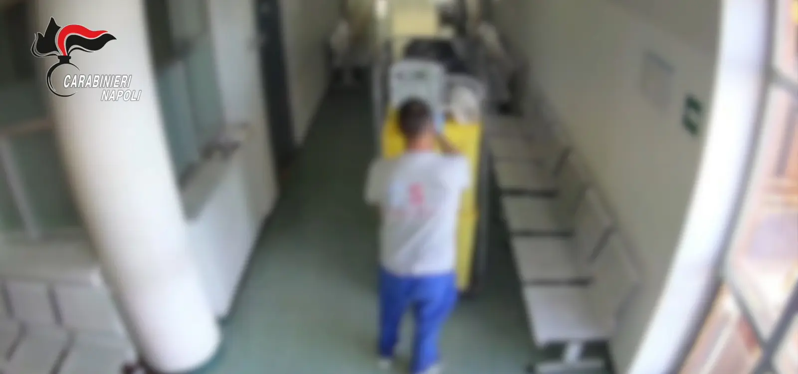 Napoli, ruba un condizionatore all’Istituto tumori: denunciato