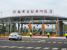 Cina: Jinan, aperto al traffico nuovo tunnel sotto il fiume Giallo (1)