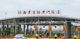 Cina: Jinan, aperto al traffico nuovo tunnel sotto il fiume Giallo (1)