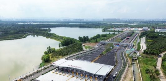 Cina: Jinan, aperto al traffico nuovo tunnel sotto il fiume Giallo (2)