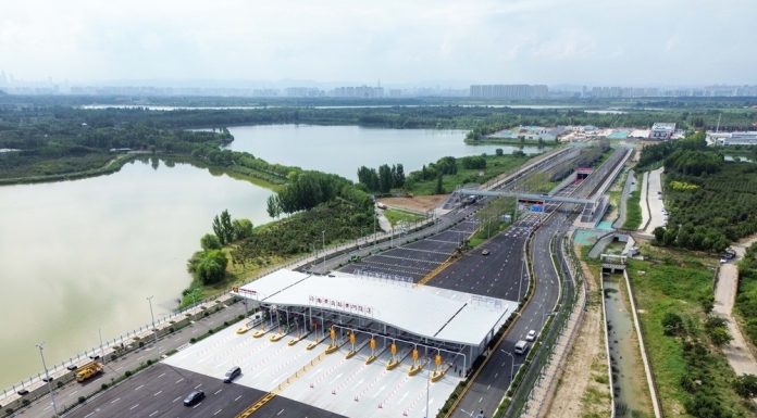 Cina: Jinan, aperto al traffico nuovo tunnel sotto il fiume Giallo (2)