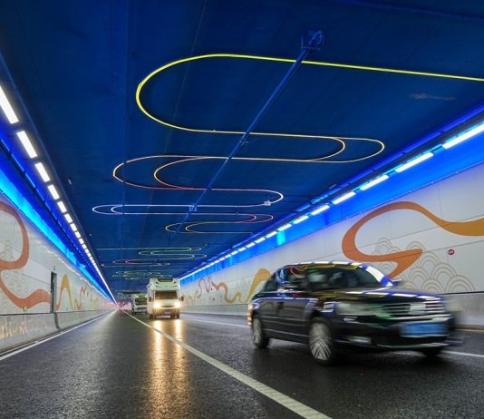 Cina: Jinan, aperto al traffico nuovo tunnel sotto il fiume Giallo (3)