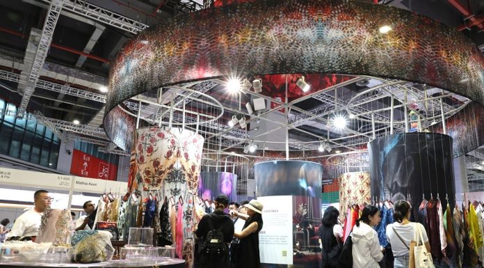 Cina: iniziata l’Intertextile Shanghai Apparel Fabrics autunnale (1)