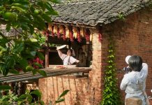 Cina: raccolti autunnali colorano il villaggio di Huangling nel Jiangxi (3)