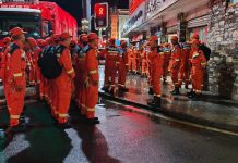 Cina: soccorritori diretti a Gyirong dopo la colata di fango (2)