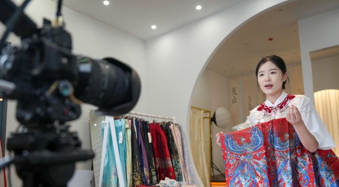 Cina: a Caoxian l’industria degli hanfu vale 13 miliardi di yuan (3)