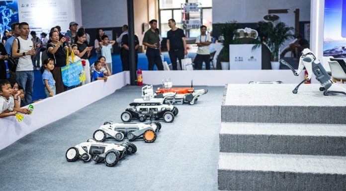 Cina: Guiyang, al via expo internazionale sull’industria dei big data (2)