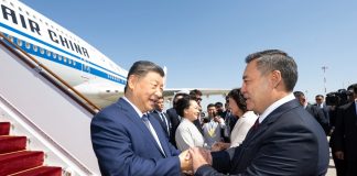 Xi arrivato a Bishkek per il vertice SCO e la visita di Stato in Kirghizistan