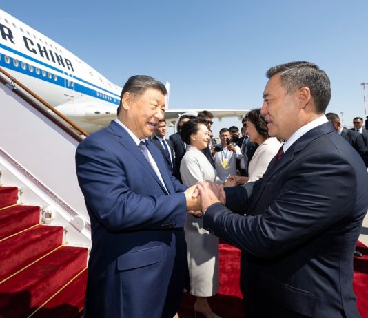 Xi arrivato a Bishkek per il vertice SCO e la visita di Stato in Kirghizistan