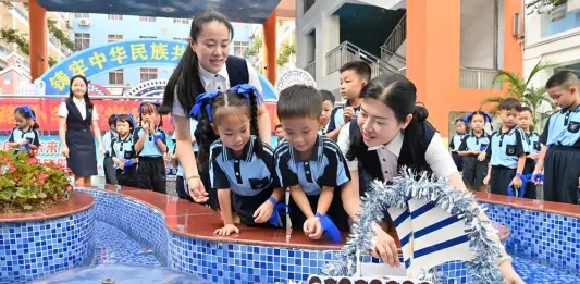 Cina: in alcune zone del Paese è iniziato il nuovo semestre scolastico (3)
